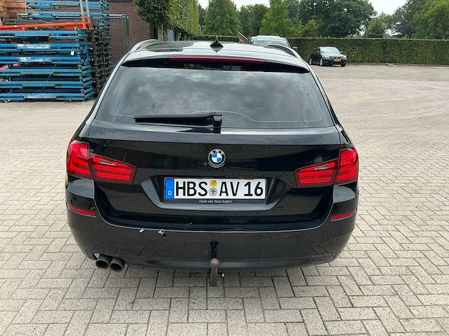 Bmw stationwagen personenauto - afbeelding 36 van  39