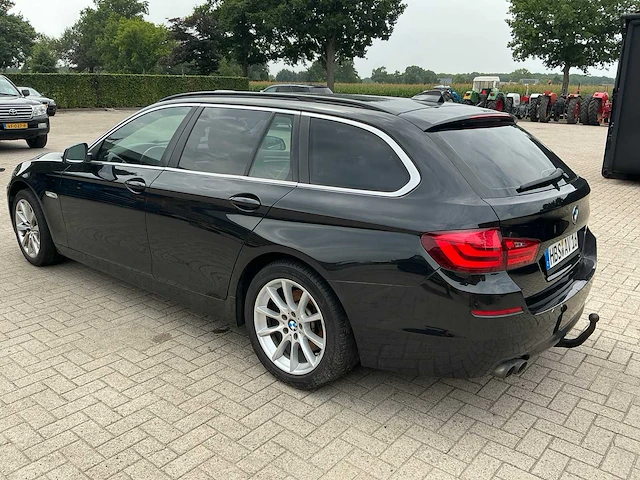 Bmw stationwagen personenauto - afbeelding 37 van  39