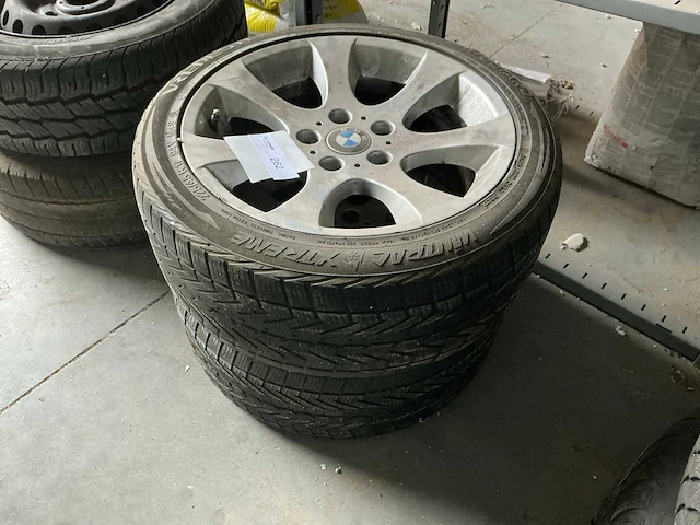 Bmw winterband met velg (2x) - afbeelding 1 van  6