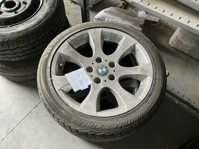 Bmw winterband met velg (2x) - afbeelding 2 van  6