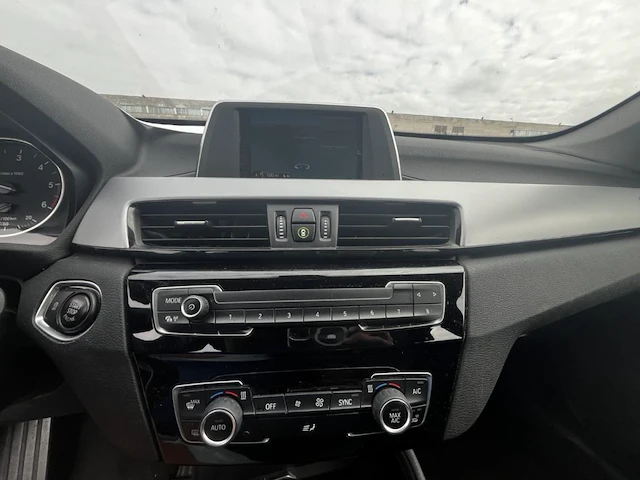 Bmw x1, 2016 - afbeelding 8 van  36