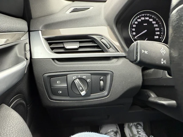 Bmw x1 (f48) 1.5i sdrive18 opf (eu6d-temp), 2018 - afbeelding 9 van  30