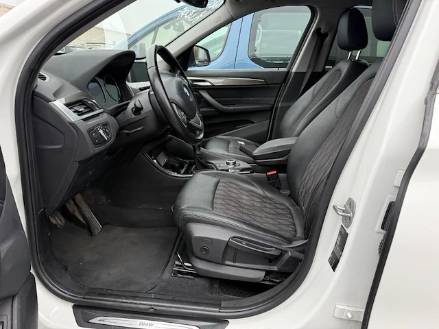 Bmw x1 (f48) 1.5i sdrive18 opf (eu6d-temp), 2018 - afbeelding 28 van  30