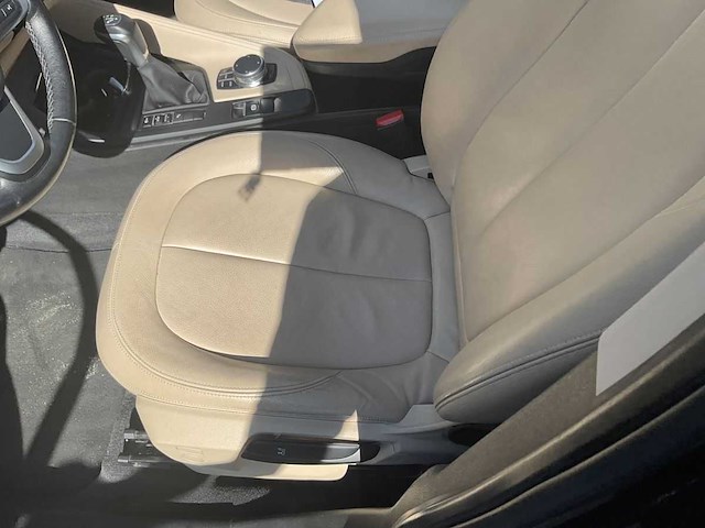 Bmw x1 sdrive 20i advantage 2016 - afbeelding 3 van  39