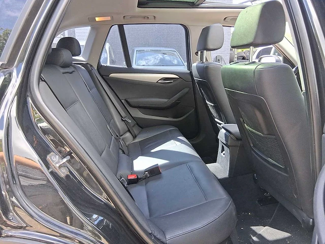 Bmw x1 sdrive18d executive 2013 | 94-krr-3 - afbeelding 24 van  35