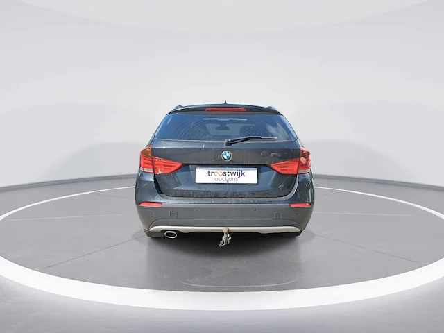 Bmw x1 sdrive18d executive 2013 | 94-krr-3 - afbeelding 31 van  35
