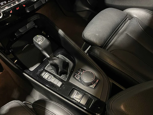Bmw x1 sdrive18d high executive (automaat) 150pk 2018, rz-190-k - afbeelding 21 van  46