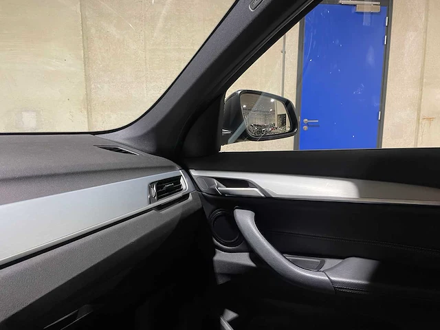 Bmw x1 sdrive18d high executive (automaat) 150pk 2018, rz-190-k - afbeelding 27 van  46
