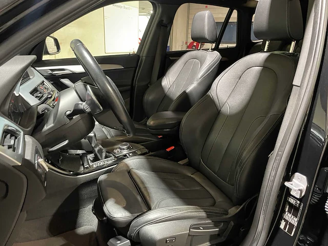 Bmw x1 sdrive18d high executive (automaat) 150pk 2018, rz-190-k - afbeelding 29 van  46