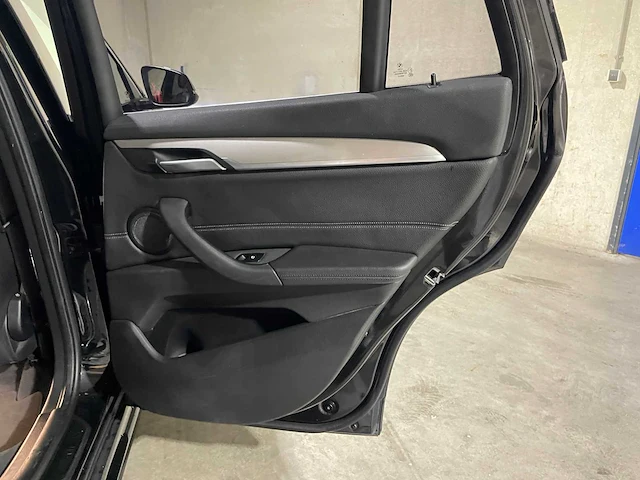 Bmw x1 sdrive18d high executive (automaat) 150pk 2018, rz-190-k - afbeelding 35 van  46