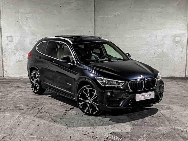 Bmw x1 sdrive18d high executive (automaat) 150pk 2018, rz-190-k - afbeelding 45 van  46