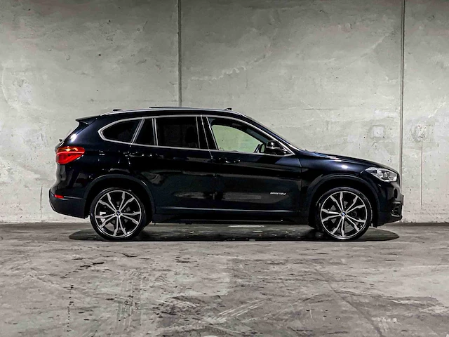 Bmw x1 sdrive18d high executive (automaat) 150pk 2018, rz-190-k - afbeelding 46 van  46
