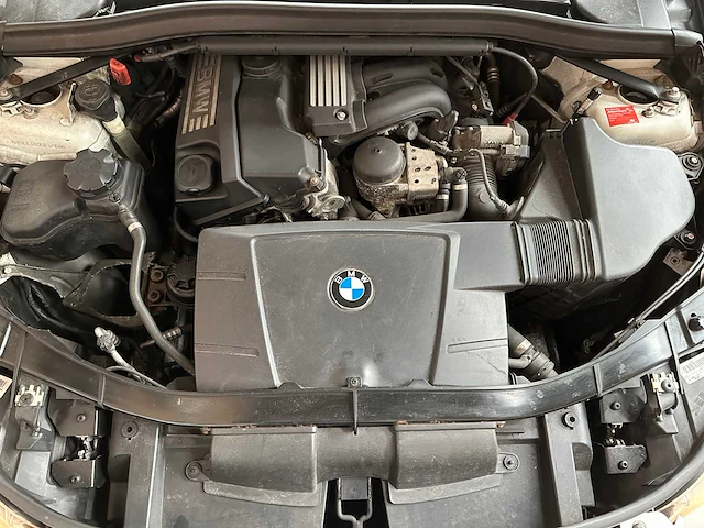 Bmw x1 sdrive18i executive 150pk 2010, 75-ldd-2 - afbeelding 36 van  43