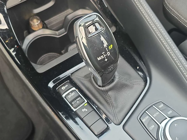 Bmw x1 sdrive18i executive 2018 | st-228-z - afbeelding 16 van  36