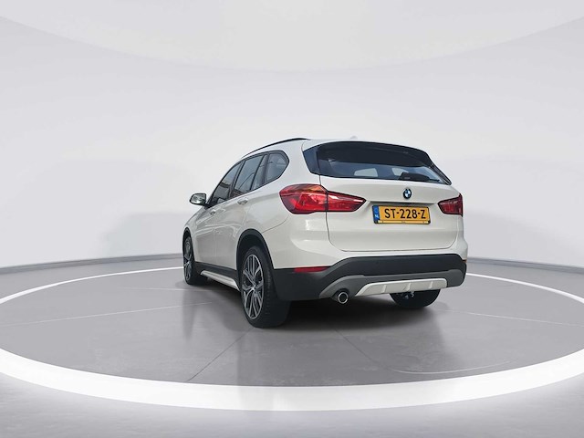 Bmw x1 sdrive18i executive 2018 | st-228-z - afbeelding 36 van  36