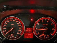 Bmw x1 sdrive18i executive, 86-nsz-3 - afbeelding 13 van  13