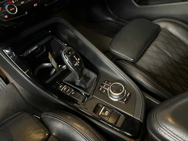 Bmw x1 sdrive18i high executive 136pk 2019, s-795-vz - afbeelding 19 van  42
