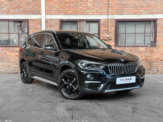 Bmw x1 sdrive18i high executive 136pk 2019, s-795-vz - afbeelding 40 van  42