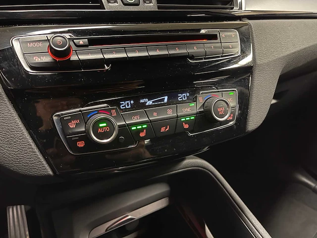 Bmw x1 sdrive18i high executive 140pk 2019, r-714-ht - afbeelding 40 van  55