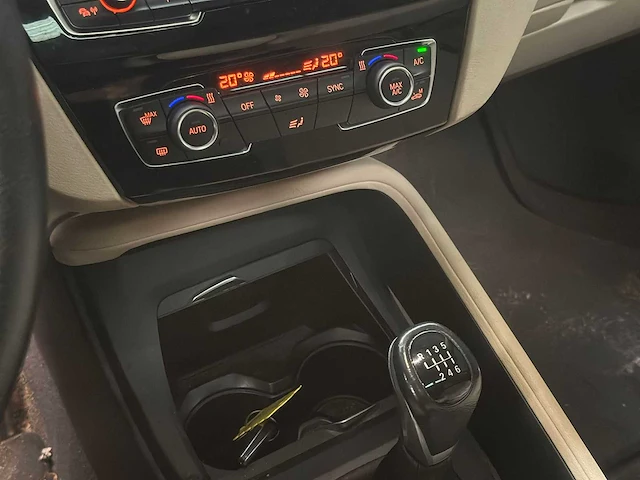 Bmw x1 sdrive18i high executive automaat; l-739-kx - afbeelding 5 van  15