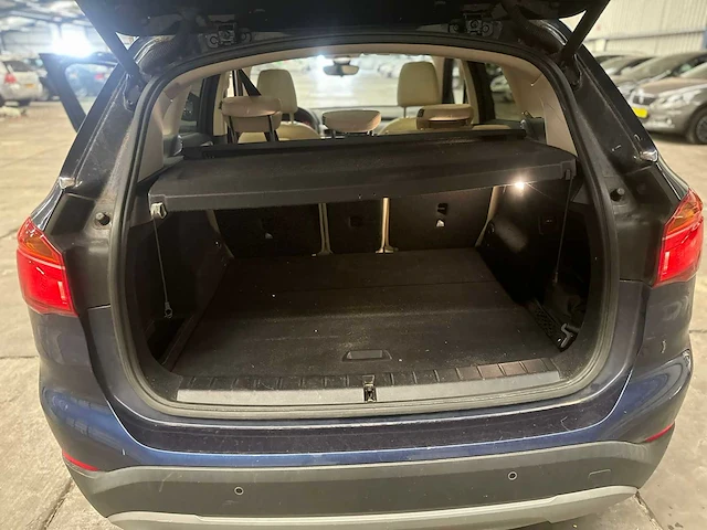 Bmw x1 sdrive18i high executive automaat; l-739-kx - afbeelding 11 van  15
