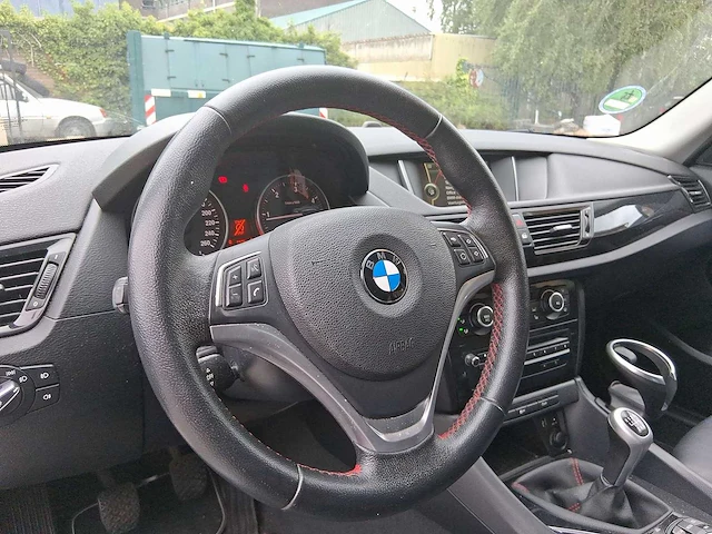 Bmw x1 sdrive20d efficientdynamics upgrade edition 2012 | 78-zhh-8 - afbeelding 9 van  34