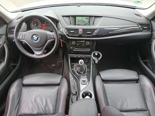 Bmw x1 sdrive20d efficientdynamics upgrade edition 2012 | 78-zhh-8 - afbeelding 25 van  34