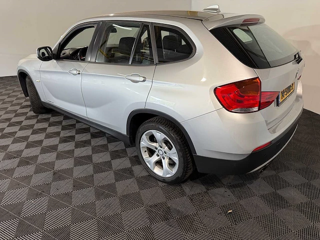 Bmw x1 sdrive20i business, 14-svh-2 - afbeelding 8 van  15