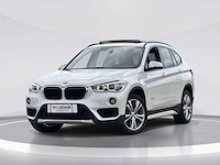 Bmw x1 sdrive20i high executive 2018 | l-896-dn - afbeelding 1 van  35