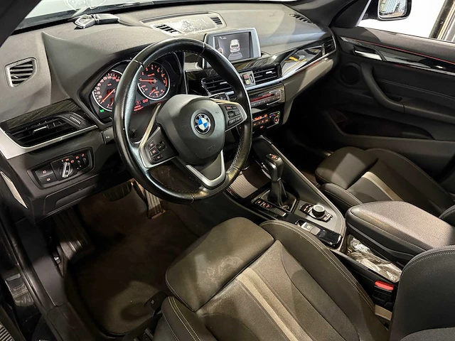 Bmw x1 sdrive20i, j-730-fs - afbeelding 17 van  17