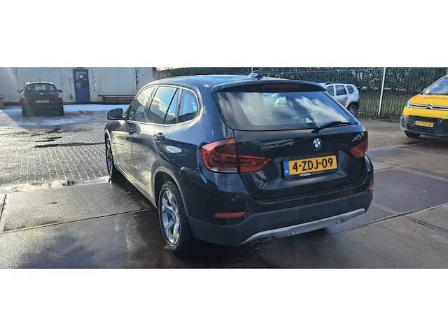 Bmw x1 xdrive20i executive automaat, 4-zdj-09 - afbeelding 12 van  17
