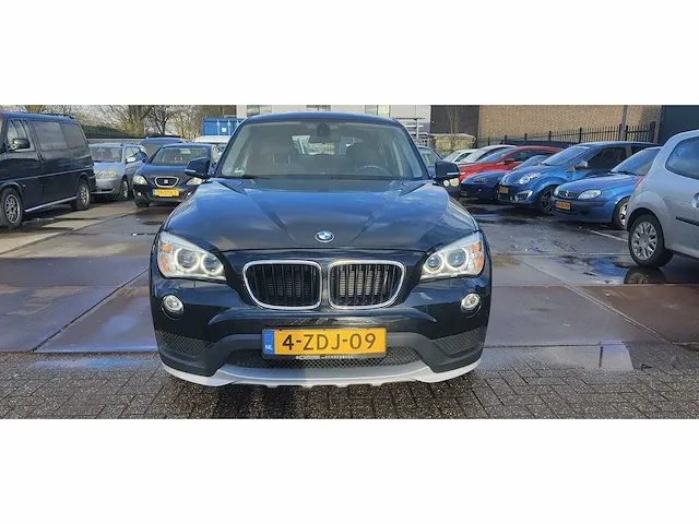 Bmw x1 xdrive20i executive automaat, 4-zdj-09 - afbeelding 13 van  17