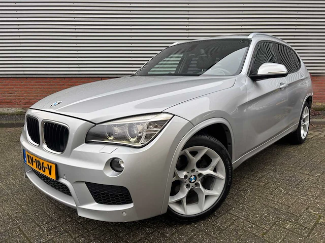 Bmw x1 xdrive28i high executive automaat, kv-186-v - afbeelding 1 van  18