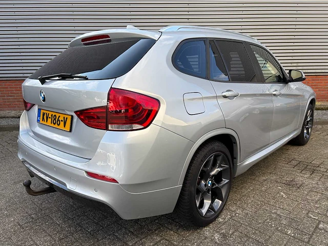 Bmw x1 xdrive28i high executive automaat, kv-186-v - afbeelding 22 van  27