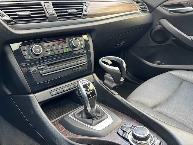 Bmw x1 xdrive28i high executive automaat, kv-186-v - afbeelding 14 van  27