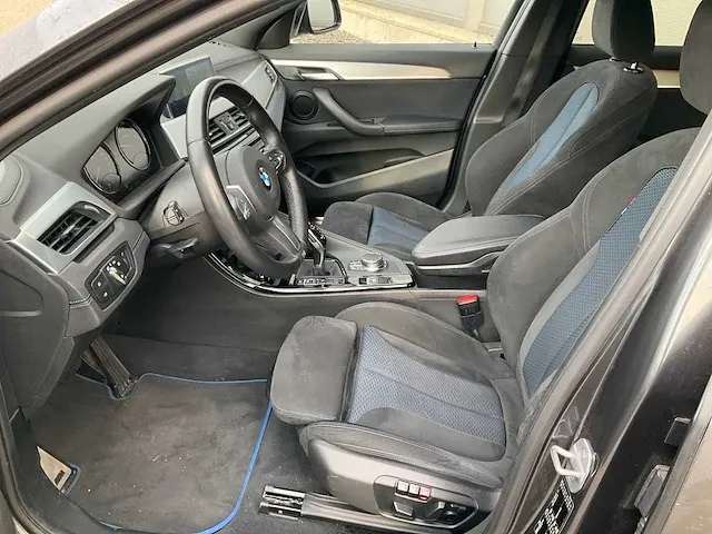 Bmw x2 1.8i s-drive automaat m-pakket led virtual, 2018 zb-003-g - afbeelding 13 van  63