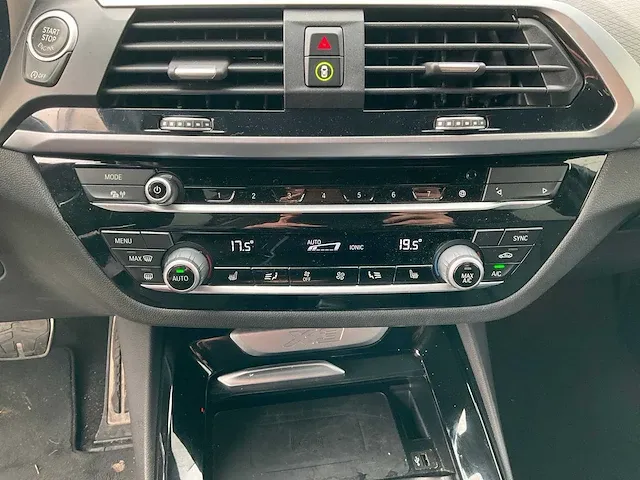 Bmw x2 1.8i s-drive automaat m-pakket led virtual, 2018 zb-003-g - afbeelding 28 van  63