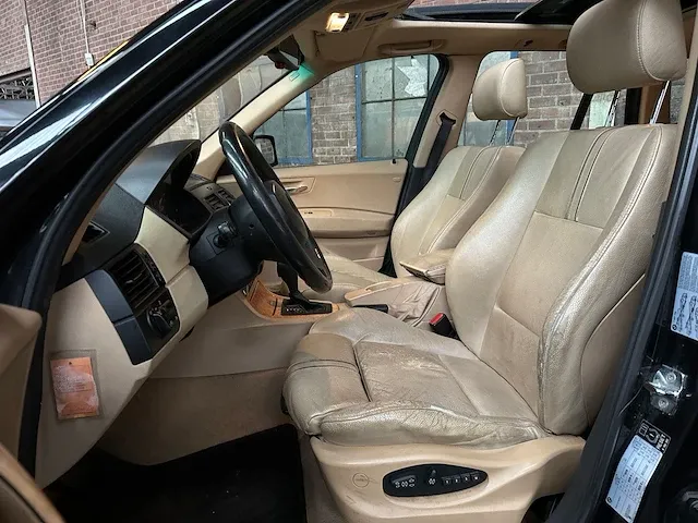 Bmw x3 3.0d m-sport high executive 204pk 2005, 61-sf-lt youngtimer - afbeelding 28 van  43