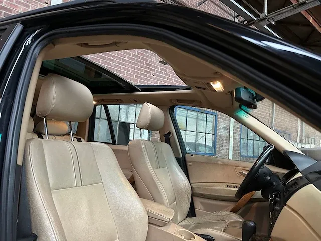Bmw x3 3.0d m-sport high executive 204pk 2005, 61-sf-lt youngtimer - afbeelding 32 van  43