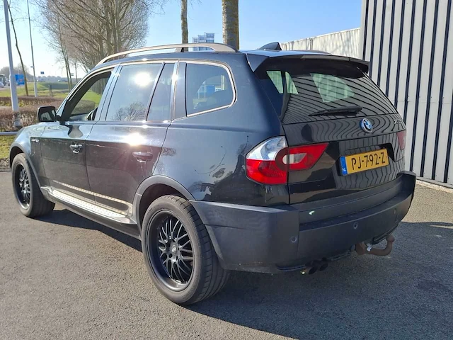 Bmw x3 3.0i executive - 2005 - 231pk - afbeelding 23 van  34