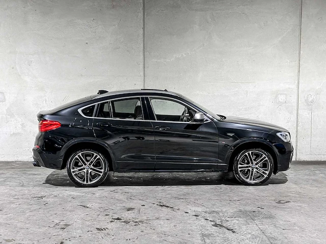 Bmw x4 m40i high executive 360pk 2017, l-701-vn - afbeelding 4 van  52