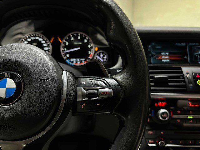 Bmw x4 m40i high executive 360pk 2017, l-701-vn - afbeelding 20 van  52