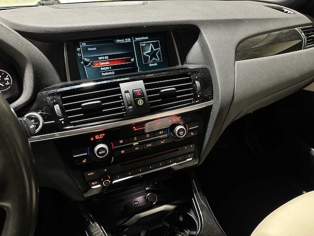 Bmw x4 m40i high executive 360pk 2017, l-701-vn - afbeelding 26 van  52