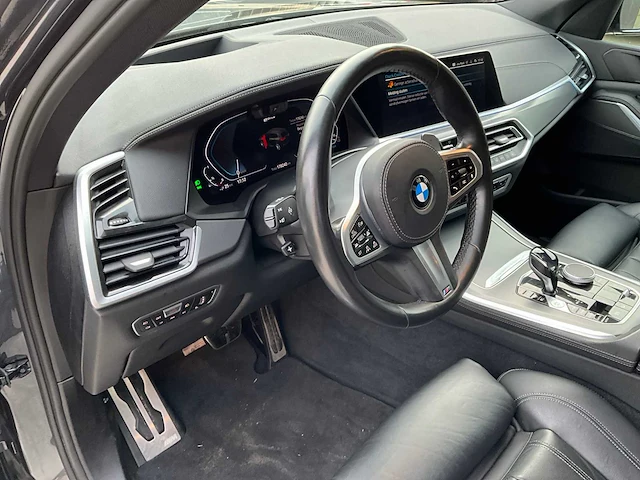 Bmw x5 45e xdrive g05 m sport phev / plug-in hybrid suv / personenauto - afbeelding 6 van  48
