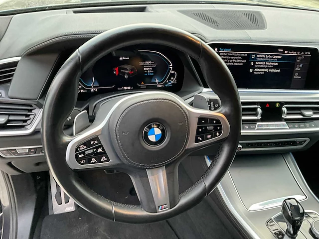 Bmw x5 45e xdrive g05 m sport phev / plug-in hybrid suv / personenauto - afbeelding 7 van  48