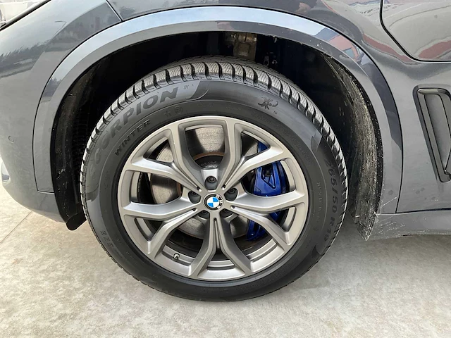 Bmw x5 45e xdrive g05 m sport phev / plug-in hybrid suv / personenauto - afbeelding 37 van  48