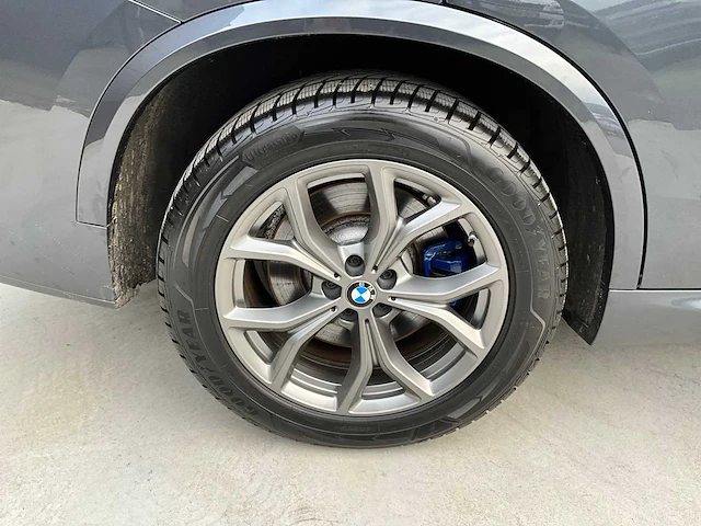 Bmw x5 45e xdrive g05 m sport phev / plug-in hybrid suv / personenauto - afbeelding 39 van  48