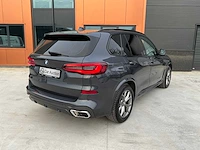 Bmw x5 45e xdrive g05 m sport phev / plug-in hybrid suv / personenauto - afbeelding 34 van  48