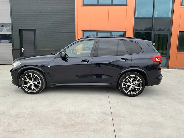 Bmw x5 45e xdrive (g05) m sport suv / personenauto - afbeelding 79 van  79