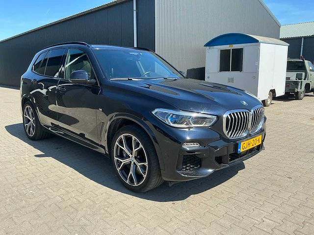 Bmw x5 45e xdrive m sport personenauto - afbeelding 12 van  87